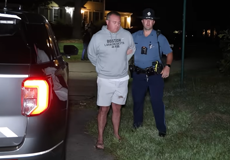02 arrest cuffs